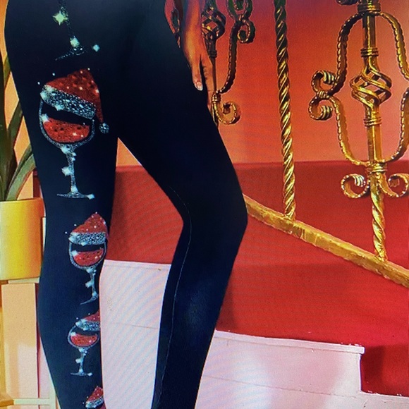 HOLIDAY CHEER LEGGINGS - Picture 3 of 11